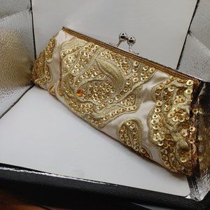 Vintage Evening Clutch Handbag Beaded Gold Kiss Snap Closure